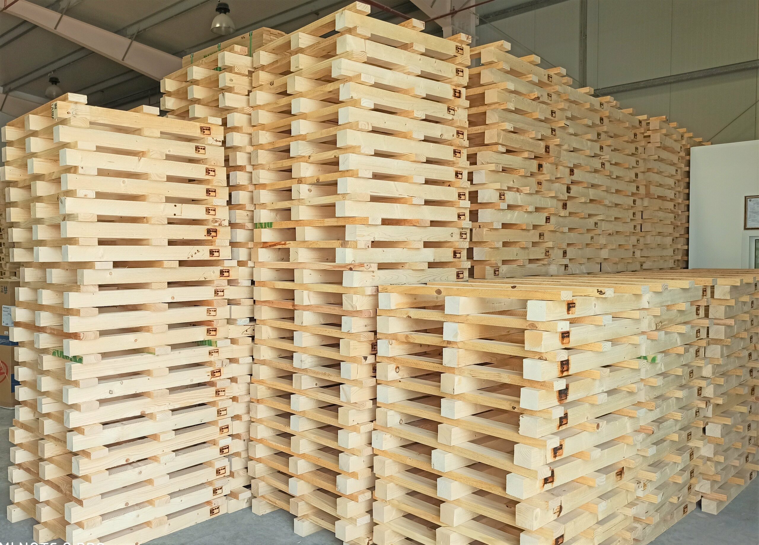 Heavy Duty Wood Pallets